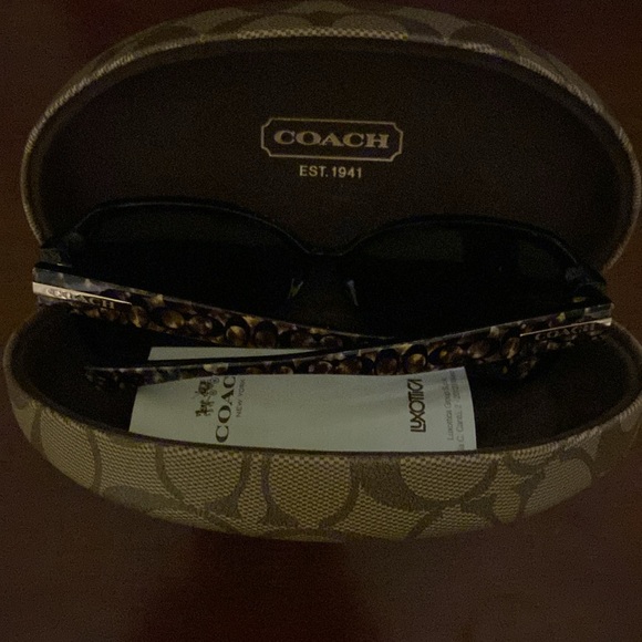 “Coach” brand glasses/sunglasses case. Fantastic shape! Very stylish! Unisex - Picture 6 of 10
